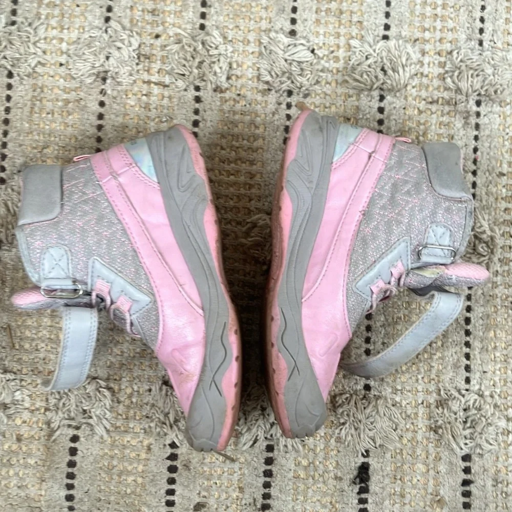 Stride rite wide width Pink waterproof sneaker boots